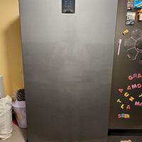 Frigorifero Samsung RB37J5209SA