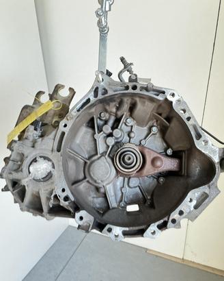 CAMBIO MANUALE TOYOTA Yaris Serie 1.3 3030052021 B
