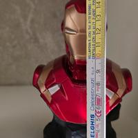 action figure iron man Panther