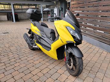 Wottan Storm S 300 cc