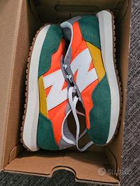 Scarpe New Balance.
