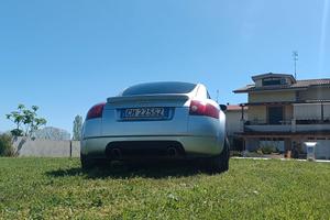 Audi tt 225cv