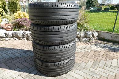 gomme estive Pirelli 225\45\17
