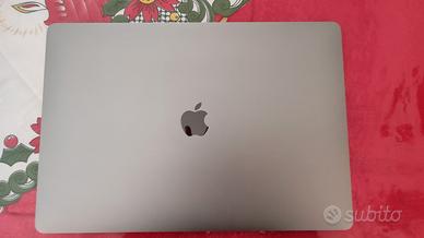 MacBook Pro 15" 2017 – Per parti di ricambio