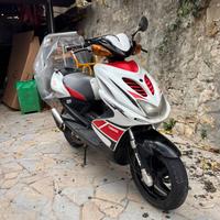 Yamaha Aerox 50