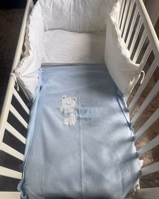 Lettino Chicco completo di accessori più materasso