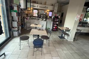 Bar gelateria ben avviato