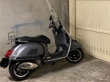 Vespa gts 300 2015