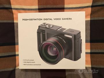 Macchina fotografica e fotocamera digitale