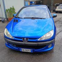 Autovettura Peugeot 206 1600 cabriolet