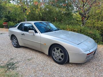 porsche 944 turbo S