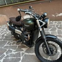 Triumph street scrambler 900