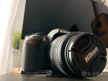 NIKON D3100