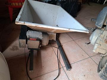 Attrezzi per vendemmia