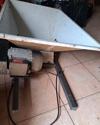 Attrezzi per vendemmia