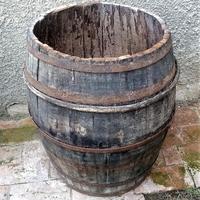 Botte antica in legno rustica Tino Barile a Todi