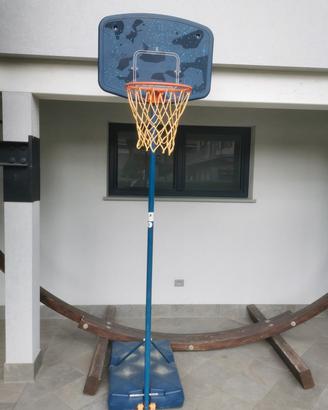 Canestro basket mobile con piantana.