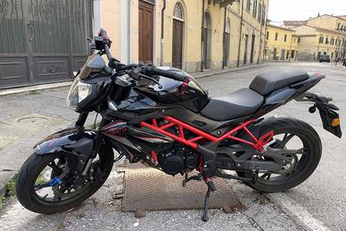 Moto Benelli BN125 settembre 22