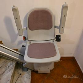Montascale Acorn Stairlifts