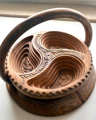 Cestino ripieghevole in legno artigianale