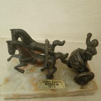 Scultura vintage in metallo