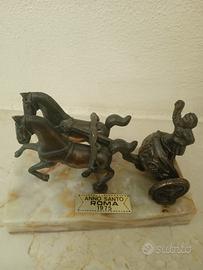 Scultura vintage in metallo