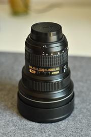 Nikon AF-S NIKKOR 14-24mm f/2.8G ED Obbiettivo