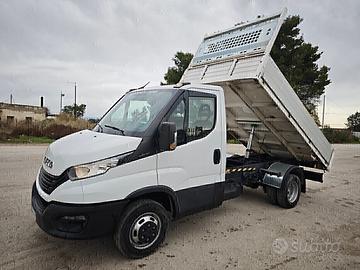 IVECO Daily 35C14 ribaltabile anno 2022 EURO6E