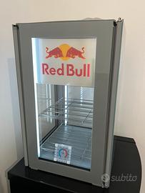 frigorifero  Red Bul