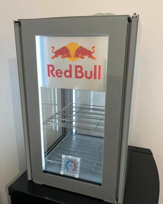 frigorifero  Red Bul