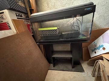 Acquario completo da 80 litri con mobiletto