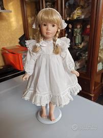 Elsa bambola porcellana Linda M