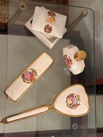 Servizio toilette vintage in porcellana