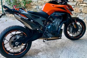KTM Duke 790L ABS 2024 Orange