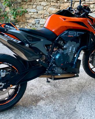 KTM Duke 790L ABS 2024 Orange