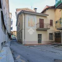 CASA SEMINDIPENDENTE A LUMEZZANE