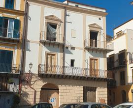 Monte di Pietà Palazzo del 700' per Hotel Boutique
