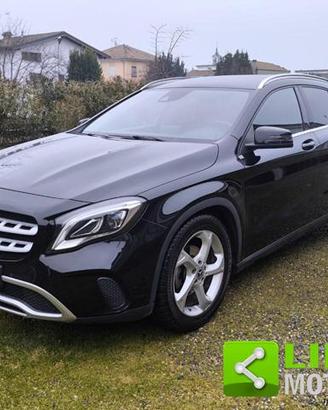MERCEDES-BENZ GLA 180 Sport
