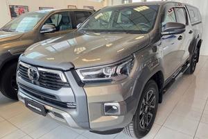 Toyota Hilux 2.8 Invincible ITALIANA GARANZIA TOYO