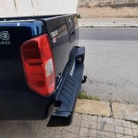 nissan navara 4x4 pick up