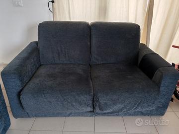 2 divano grigio scuro