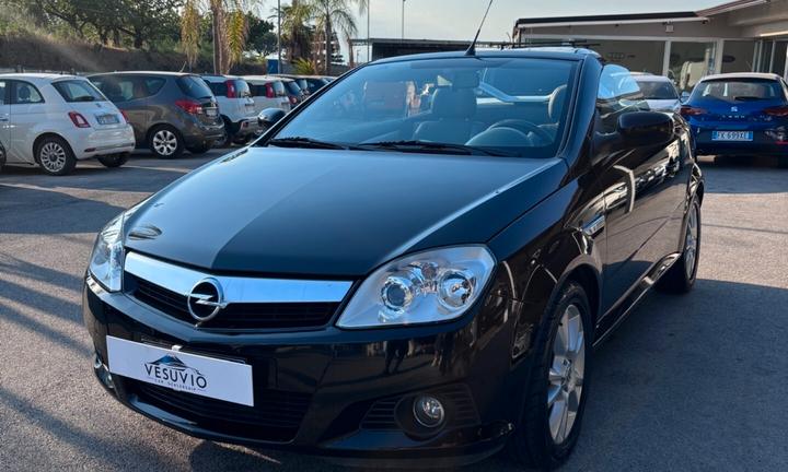 Opel Tigra TwinTop 1.4 16V Sport