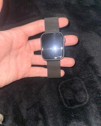 Apple Watch Serie 5 – 44mm con Maglia Milanese