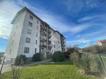 4 LOCALI A CASTELLAMONTE