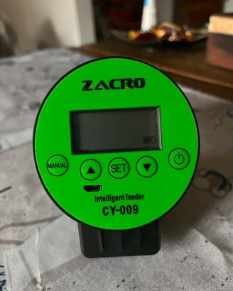 Mangiatoio per pesci Zecro CY-009