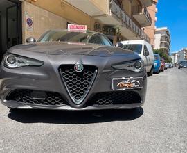Alfa Romeo Giulia 2.2 Turbodiesel 160 CV AT8 Busin
