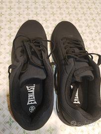 scarpa da ginnastica 