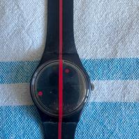 Swatch gz119 Rosso su Blackout di Felice Varinj