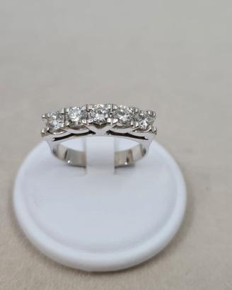 ANELLO VERETTA DIAMANTI 0,90 CT IN ORO 18 KT