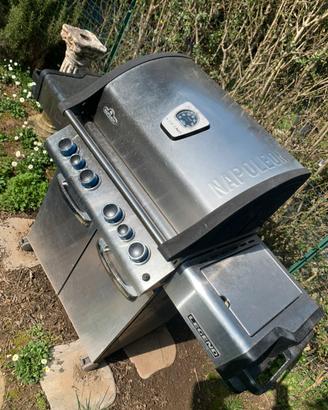 Barbecue Napoleon Legend